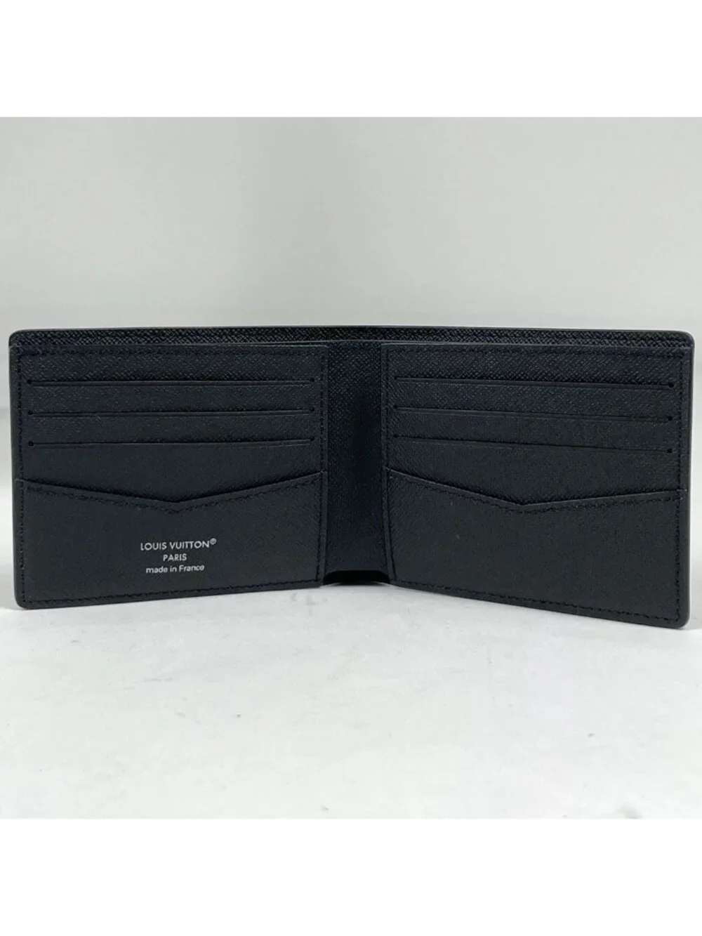 Louis Vuitton Portefeuille Calf Bifold Wallet Monogram Eclipse Noir